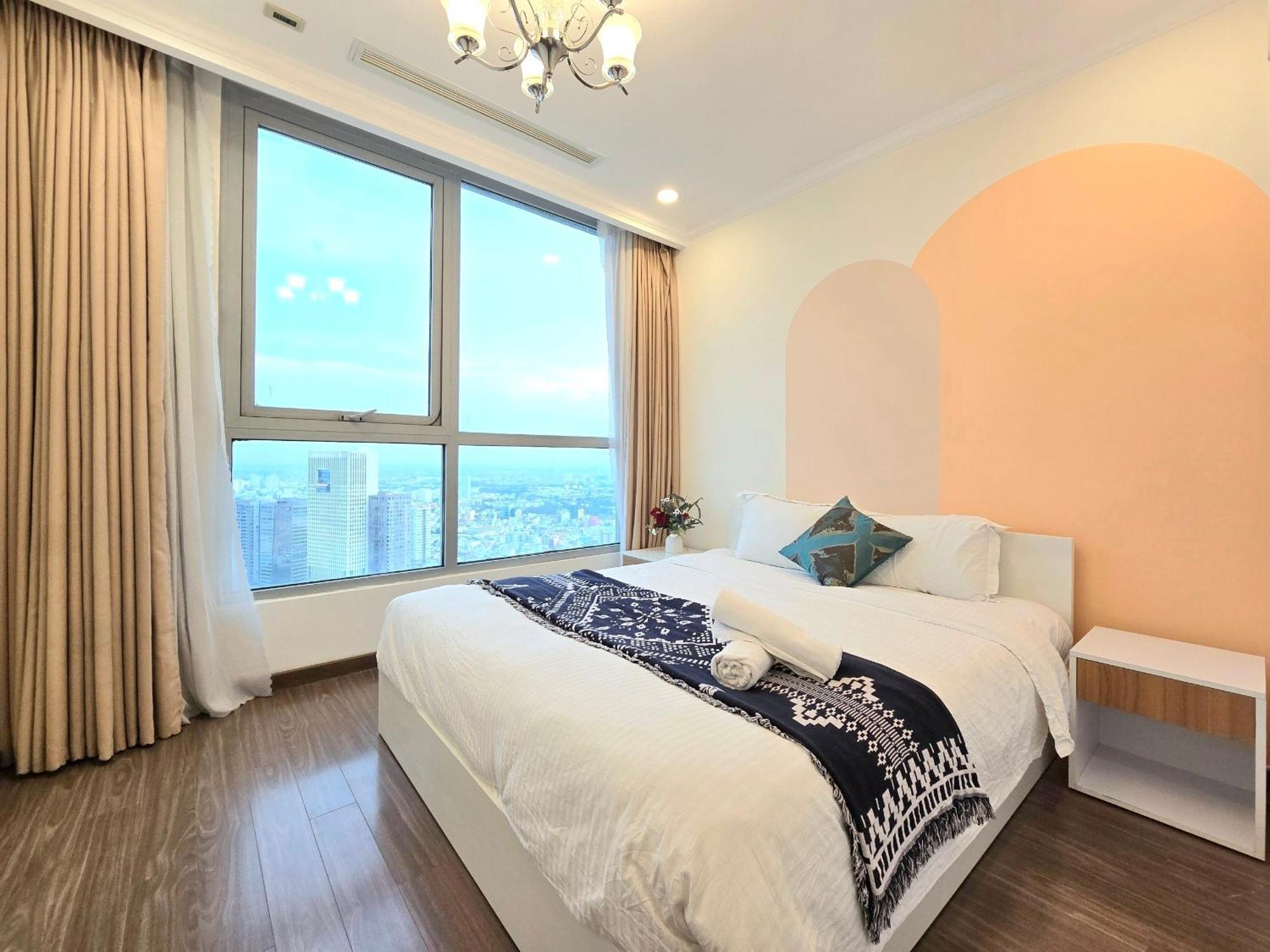 Vinhomes Romantic TP. Hồ Chí Minh