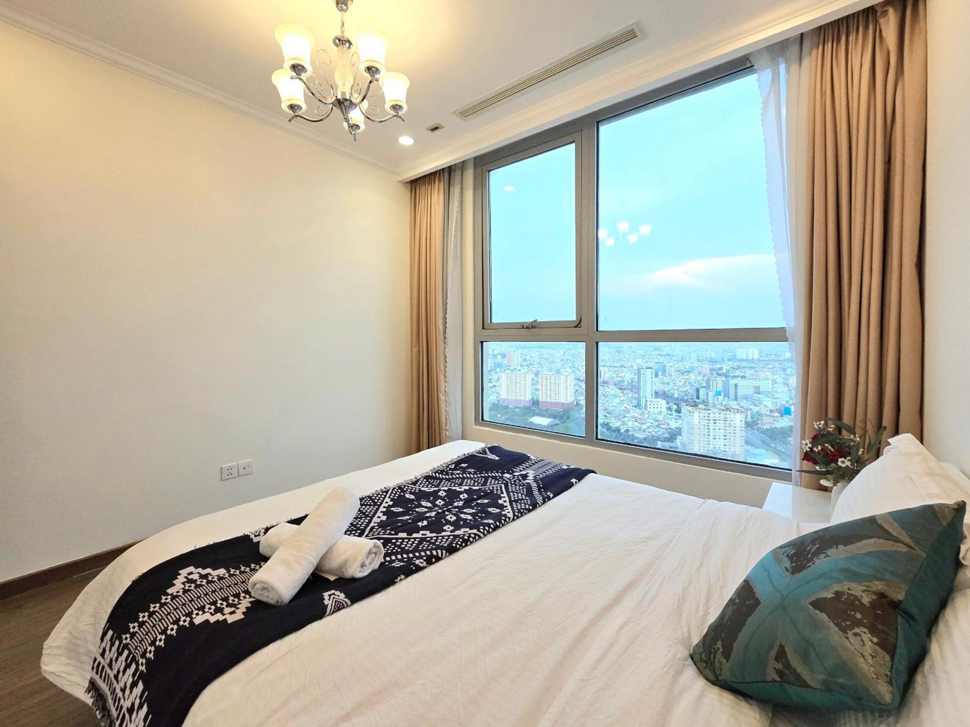 Vinhomes Romantic TP. Hồ Chí Minh